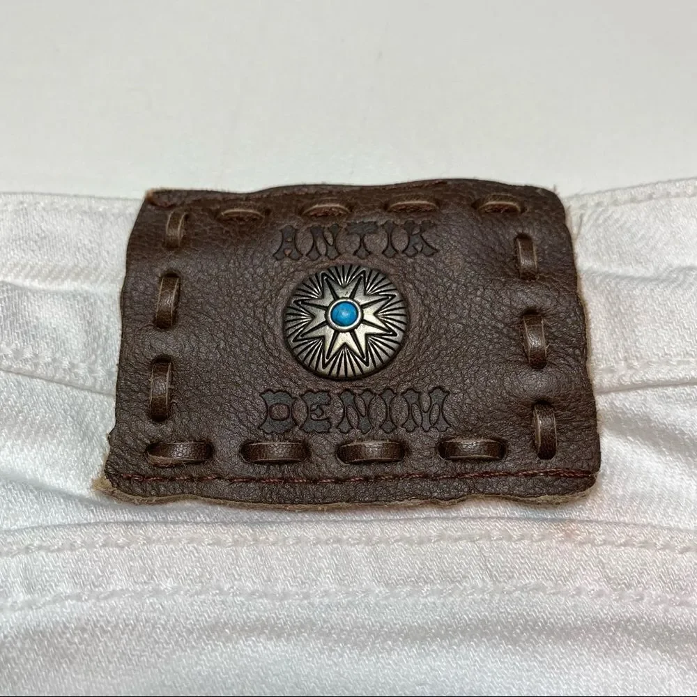 Antik Denim White Denim Shorts Southwest Style Patch & Trim Sz 27